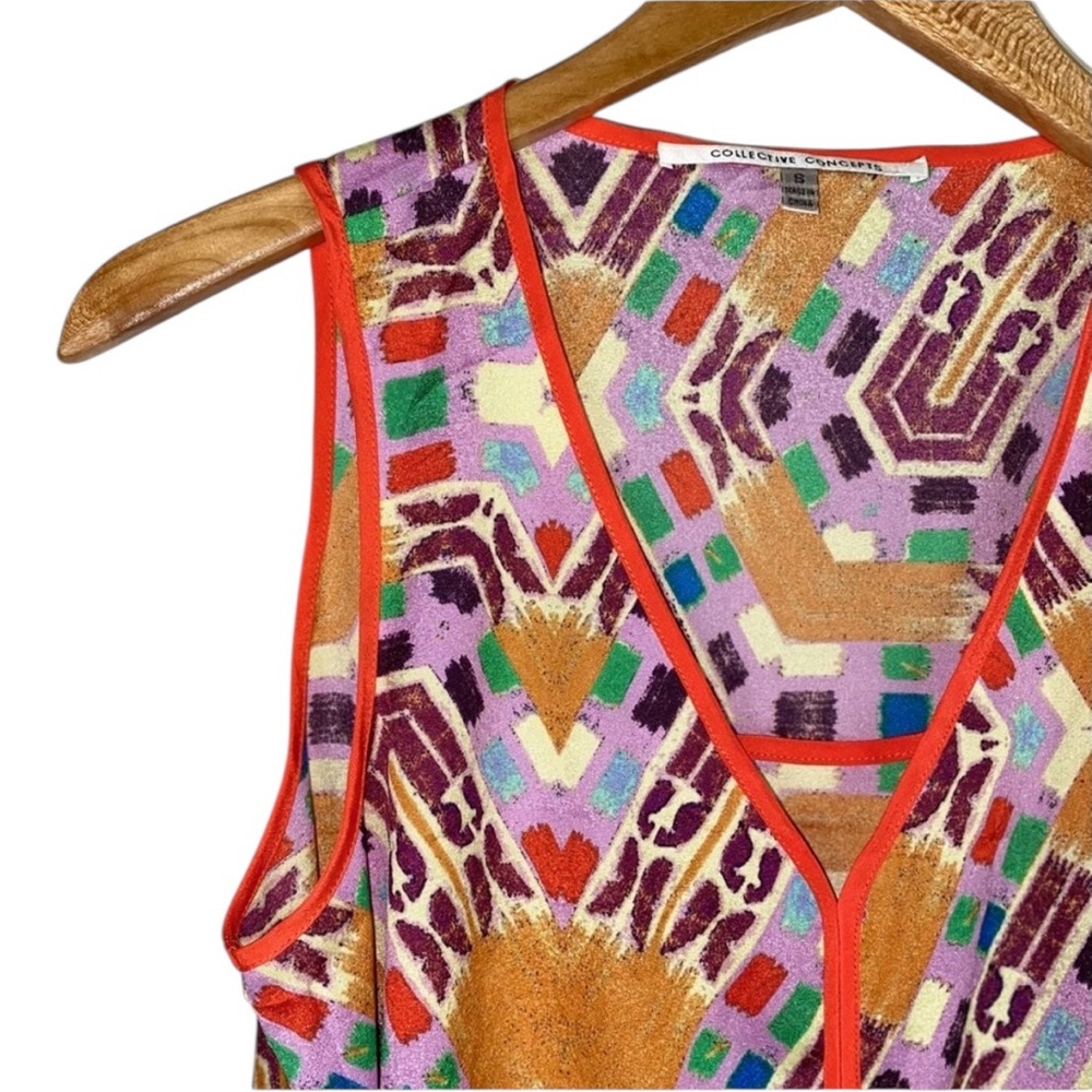 Collective Concepts Sleeveless Blouse Abstract Print Small - Picture 6 of 9